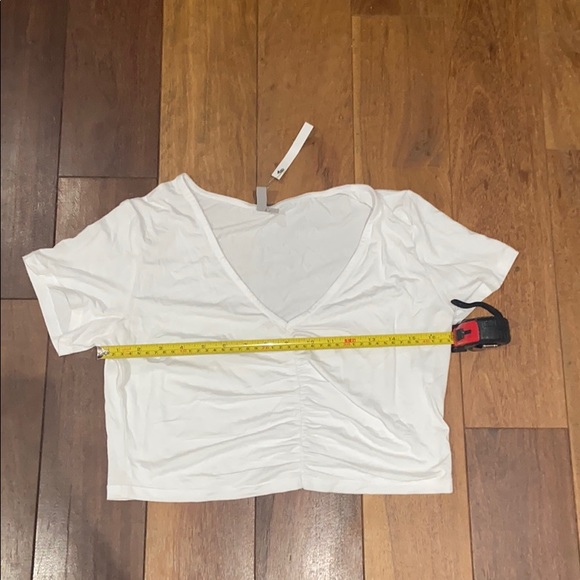 ASOS DESIGN ruched front short sleeve tee - Picture 7 of 7